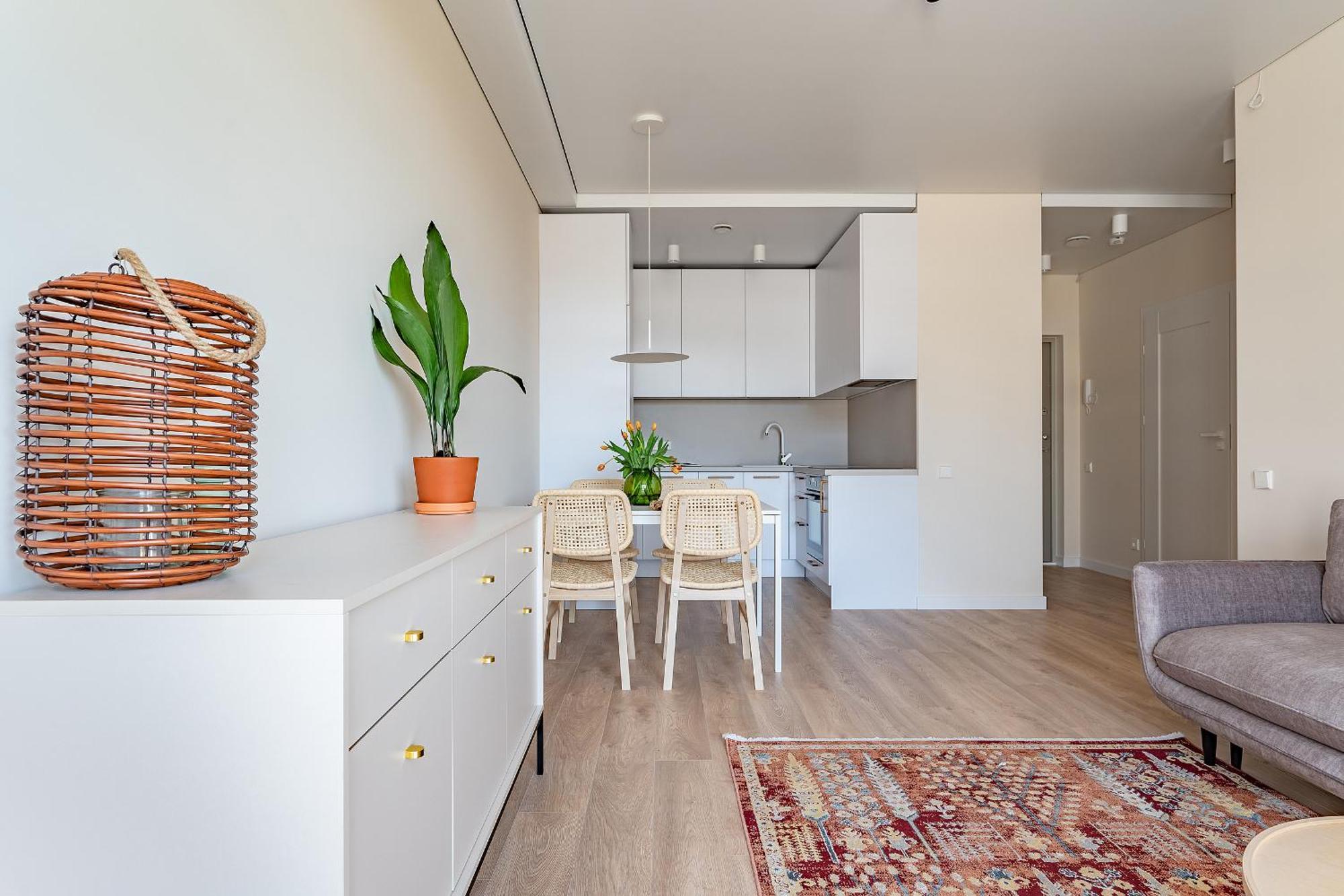 דירה Cozy With Huge Terrace