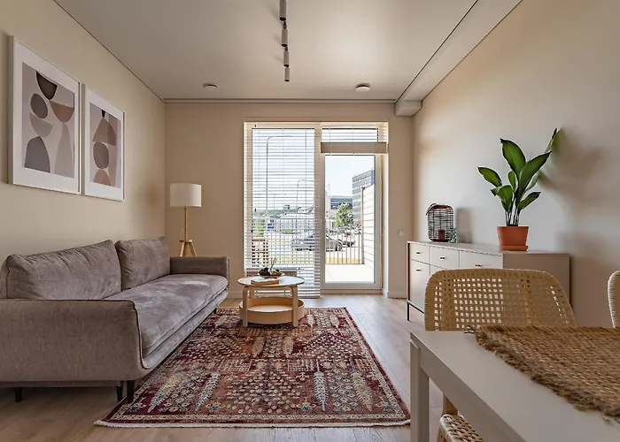 Cozy Apartment With Huge Terrace